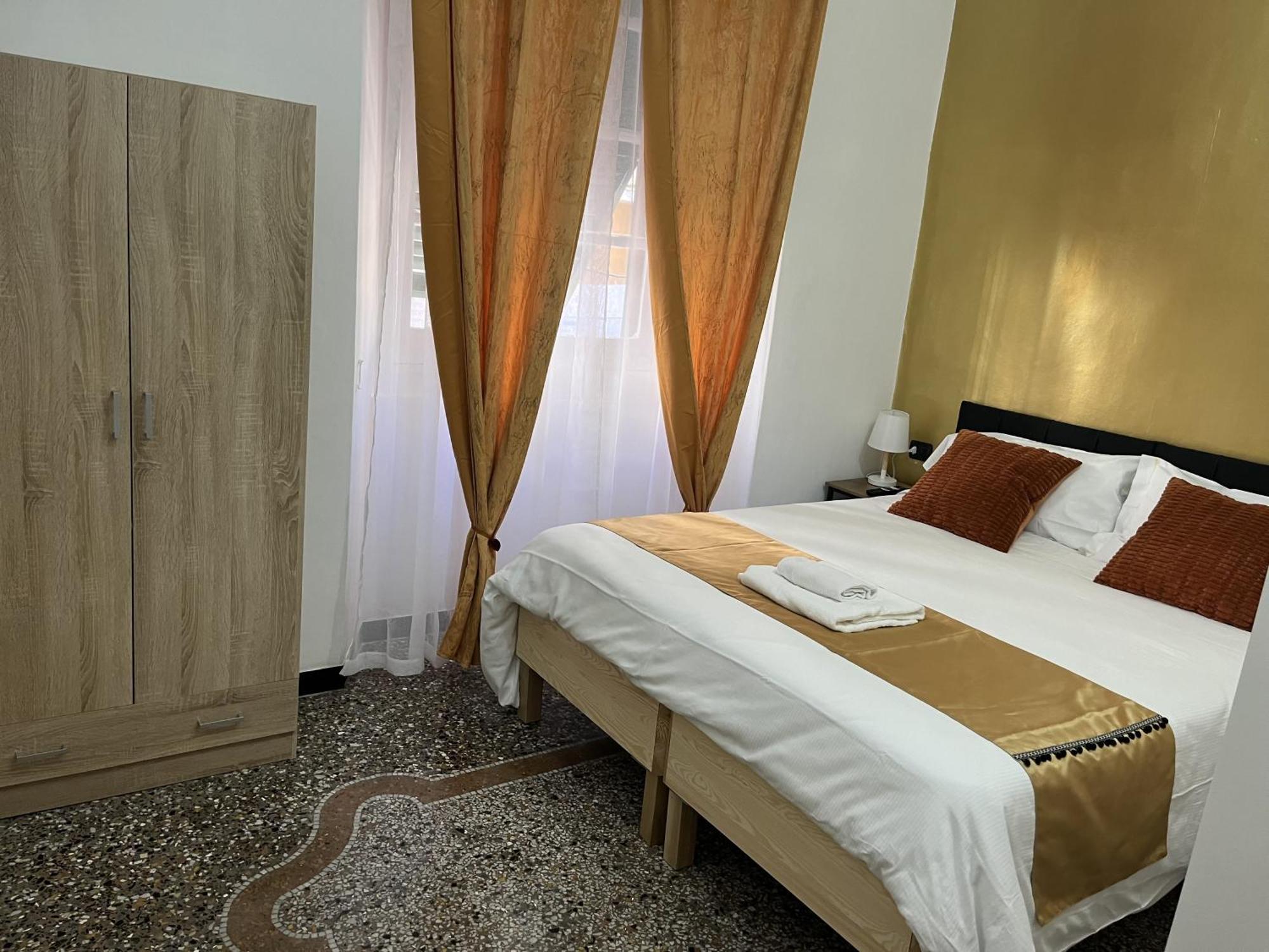 Genova Gold Rooms Eksteriør bilde