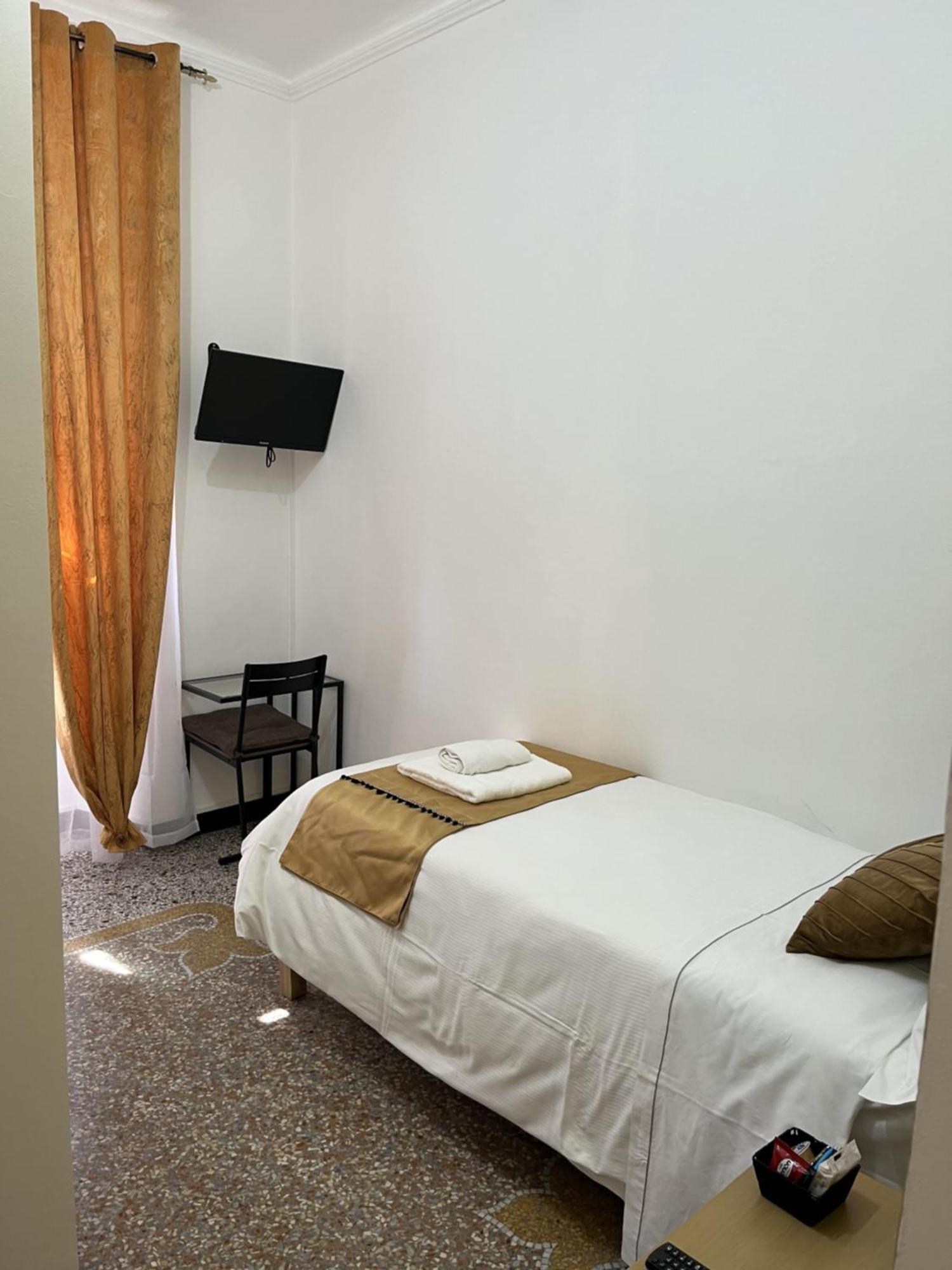 Genova Gold Rooms Rom bilde